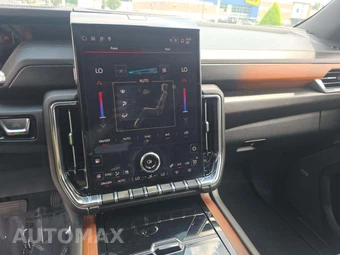 2025 GMC Yukon XL Denali 5SA - miniatura 7