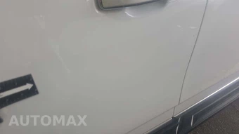 2025 GMC Yukon XL Denali 5SA - miniatura 30