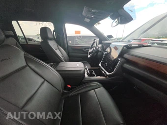 2025 GMC Yukon XL Denali 5SA - miniatura 8