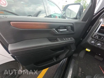 2025 GMC Yukon XL Denali 5SA - miniatura 9