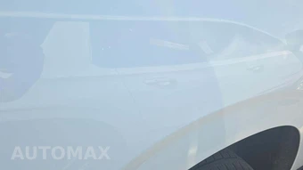 2025 GMC Yukon XL Denali 5SA - miniatura 21