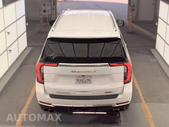 2025 GMC Yukon XL Denali 5SA - miniatura 5