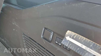 2025 GMC Yukon XL Denali 5SA - miniatura 29