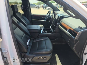 2025 GMC Yukon XL Denali 5SA - miniatura 8