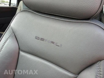 2025 GMC Yukon XL Denali 5SA - miniatura 16