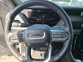 2025 GMC Yukon XL Denali 5SA - miniatura 10