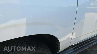 2025 GMC Yukon XL Denali 5SA - miniatura 25