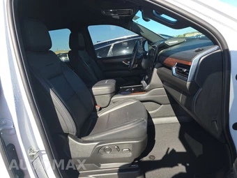 2025 GMC Yukon XL Denali 5SA - miniatura 8