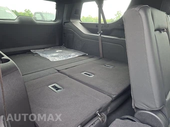 2025 GMC Yukon XL Denali 5SA - miniatura 14