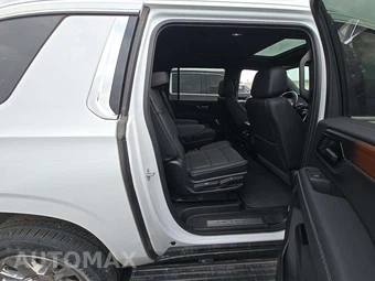 2025 GMC Yukon XL Denali 5SA - miniatura 17