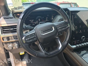 2025 GMC Yukon XL Denali Ultimate 5SB - miniatura 10