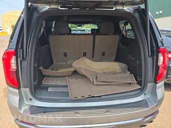 2025 GMC Yukon XL Denali Ultimate 5SB - miniatura 17