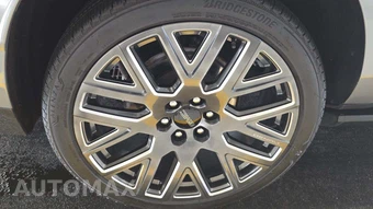 2025 GMC Yukon XL Denali Ultimate 5SB - miniatura 29