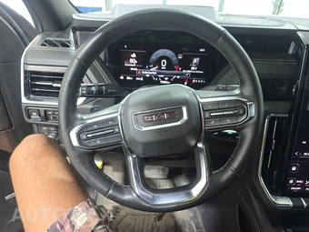 2025 GMC Yukon XL Elevation 4SA - miniatura 10