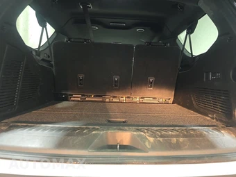 2025 GMC Yukon XL Elevation 4SA - miniatura 17