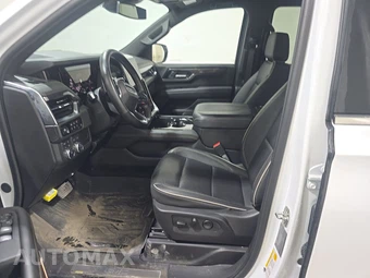 2025 GMC Yukon XL Elevation 4SA - miniatura 7