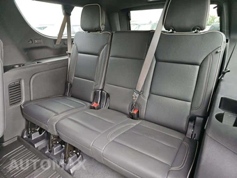 2025 GMC Yukon XL Elevation 4SA - miniatura 14