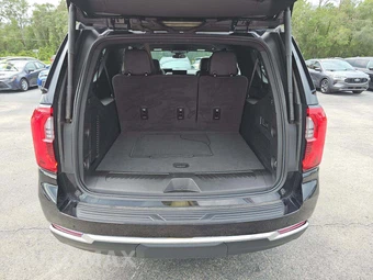 2025 GMC Yukon XL Elevation 4SA - miniatura 15