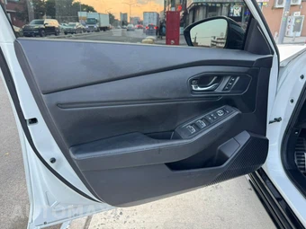 2025 Honda Accord Hybrid Sport-L - miniatura 10