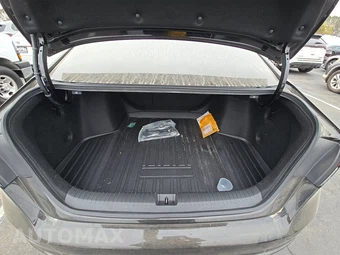 2025 Honda Accord Hybrid Sport-L - miniatura 17