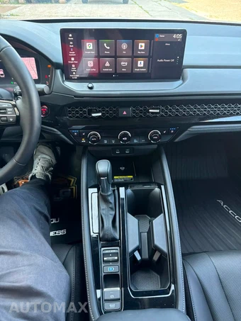 2025 Honda Accord Hybrid Touring - miniatura 14
