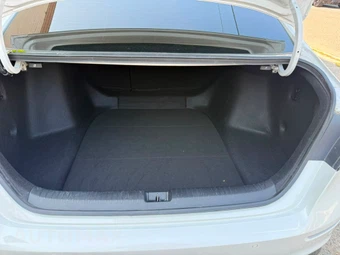 2025 Honda Accord Hybrid Touring - miniatura 23