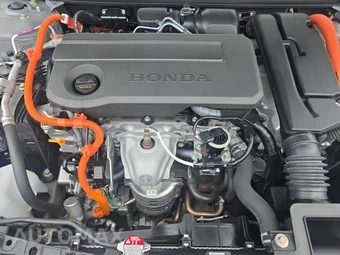 2025 Honda Accord Hybrid Touring - miniatura 19