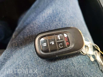 2025 Honda Accord Hybrid Touring - miniatura 5