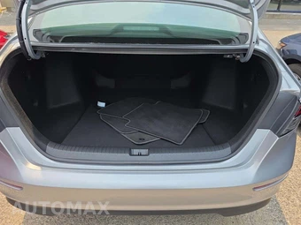 2025 Honda Accord Sedan LX - miniatura 14