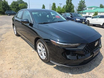2025 Honda Accord Sedan LX - miniatura 3