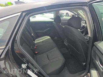 2025 Honda Accord Sedan LX - miniatura 16
