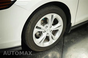 2025 Honda Accord Sedan LX - miniatura 4