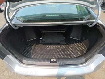 2025 Honda Accord Sedan SE - miniatura 11