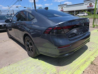 2025 Honda Accord Sedan SE - miniatura 2