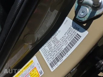 2025 Honda Civic Hatchback Hybrid Sport - miniatura 18