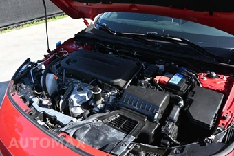 2025 Honda Civic Hatchback Sport - miniatura 15