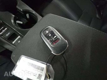 2025 Honda Civic Sedan Sport - miniatura 5