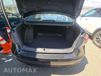 2025 Honda Civic Sedan Sport - miniatura 14