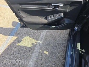 2025 Honda Civic Sedan Sport - miniatura 9