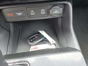 2025 Honda Civic Sedan Sport - miniatura 8