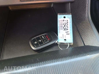 2025 Honda Civic Sedan Sport - miniatura 5