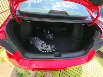 2025 Honda Civic Sedan Sport - miniatura 14