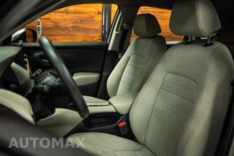 2025 Honda HR-V LX - miniatura 9