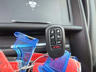 2025 Honda Odyssey Elite 118.1" WB - miniatura 8
