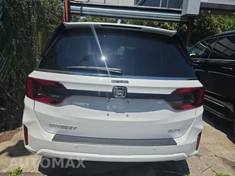 2025 Honda Odyssey Elite 118.1" WB - miniatura 5