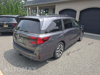 2025 Honda Odyssey EX-L 118.1" WB - miniatura 3