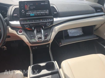 2025 Honda Odyssey EX-L 118.1" WB - miniatura 11