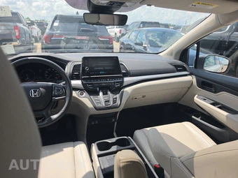 2025 Honda Odyssey EX-L 118.1" WB - miniatura 17