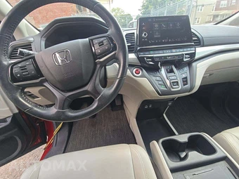 2025 Honda Odyssey EX-L 118.1" WB - miniatura 10