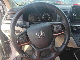 2025 Honda Odyssey EX-L 118.1" WB - miniatura 10